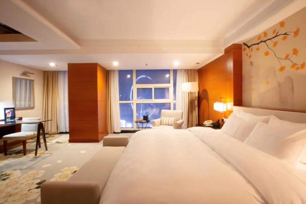 Linyi Blue Horizon Intenational Hotel Exteriör bild