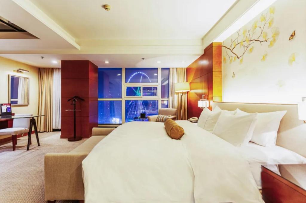 Linyi Blue Horizon Intenational Hotel Exteriör bild